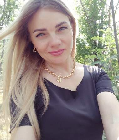 Olya, 38