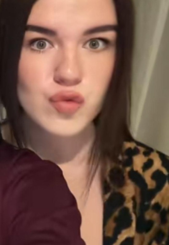 Victoria • 31 • Россия