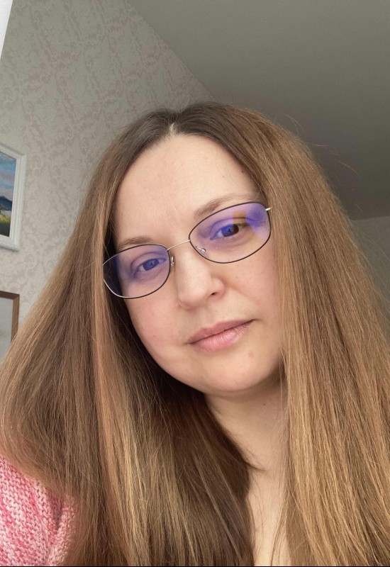 Svetlana • 48 • Білорусь