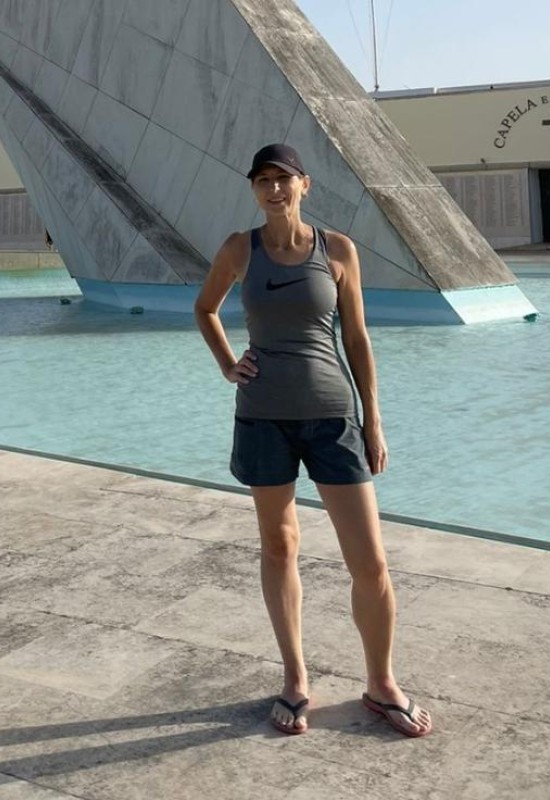 Yulia • 51 • Russie