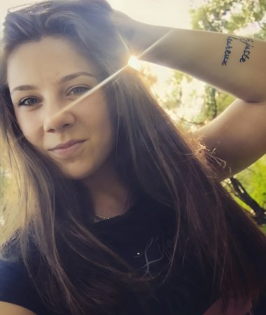 Tanya, 38