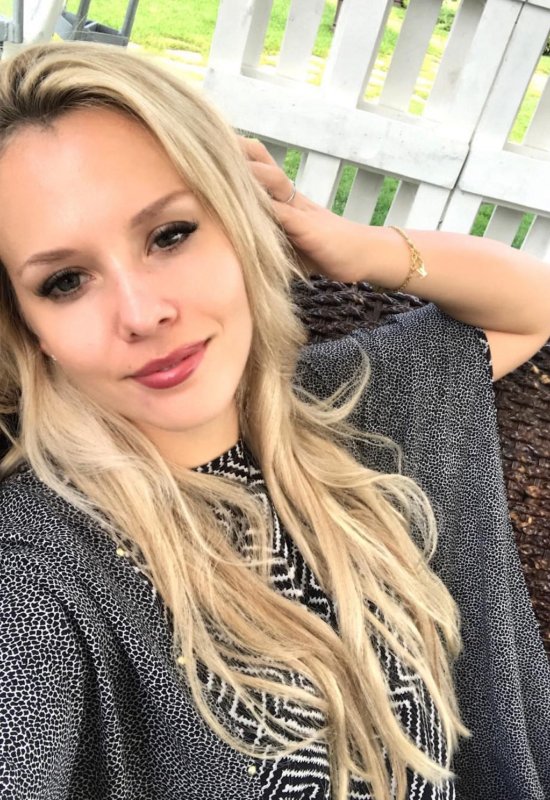 Valeria • 39 • Білорусь