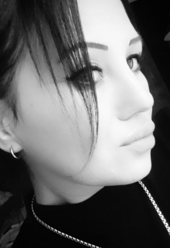 Angelina • 32 • Russie