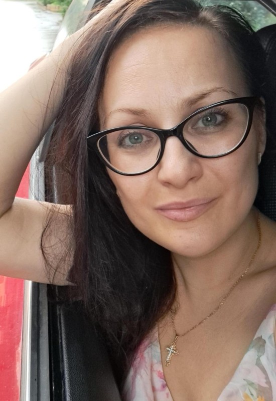 Evgeniya • 39 • Russie