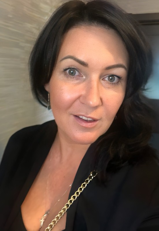 Tatiana • 52 • Russie