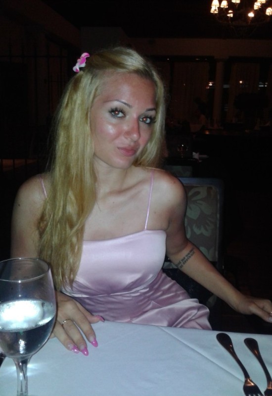 Elena • 39 • Ukraine