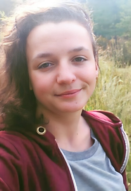 Anastasia • 25 • Ukraine 🇺🇦