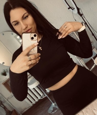 Anastasia , 34