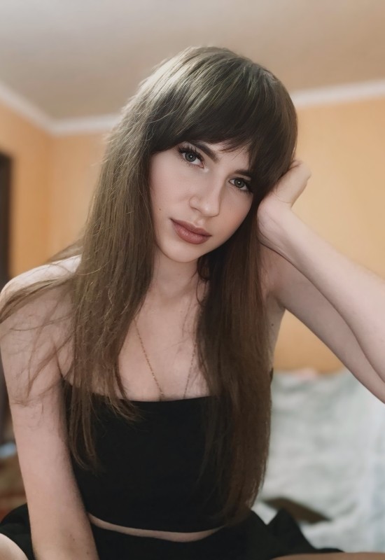 Maria • 24 • Russia