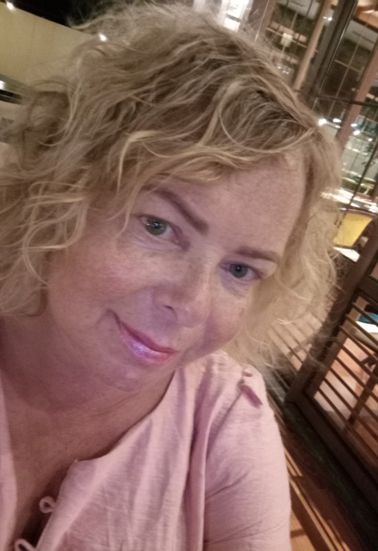 Irina • 50 • Білорусь