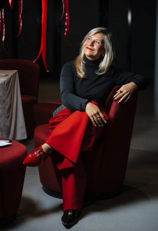 Irina • 51 • Росія