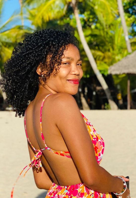 Anne • 36 • Madagascar