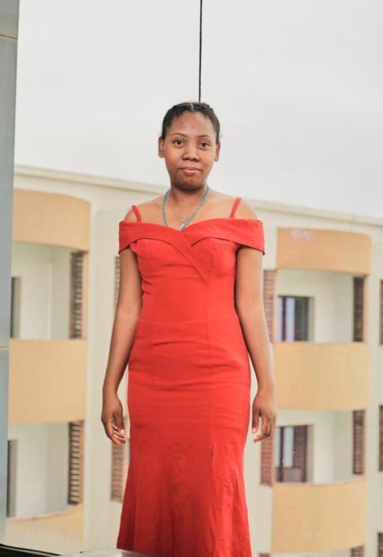 Aurelie • 27 • Madagascar