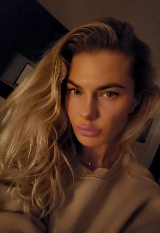 Kristina • 42 • Allemagne