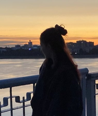 Polina, 24