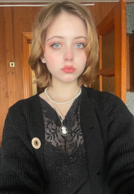 Anastasia • 19 • Russia