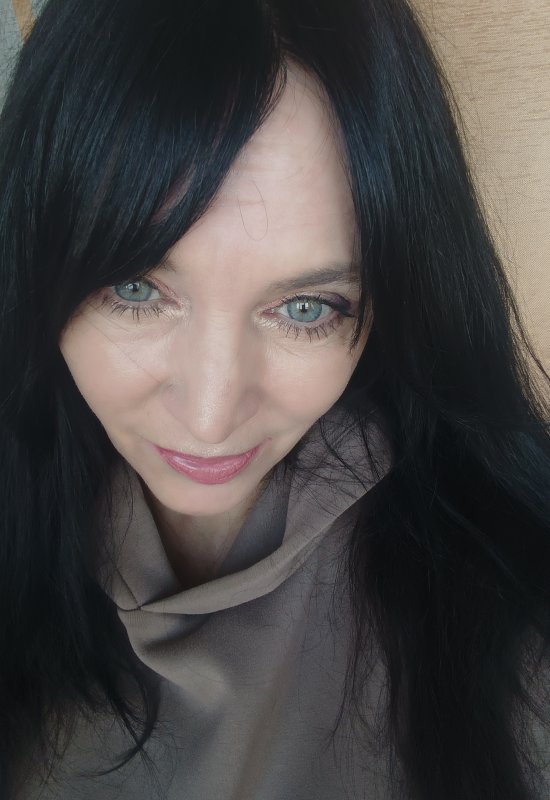 Ksenia • 47 • Russie