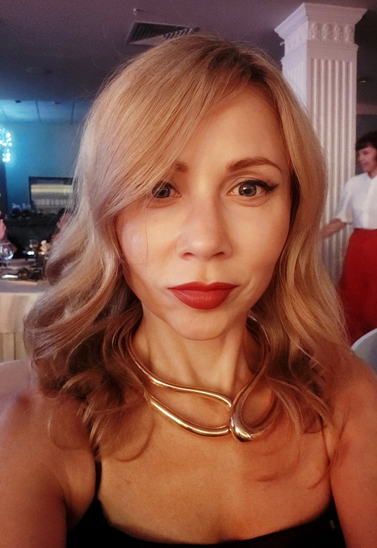 Yana • 45 • Росія