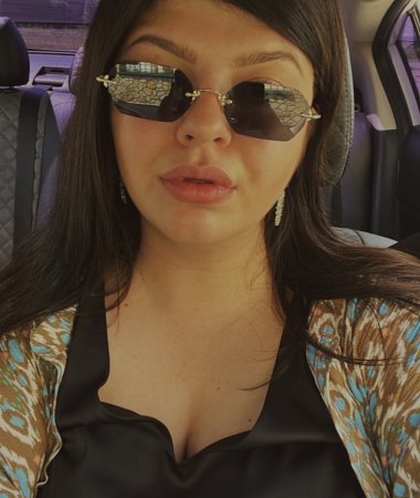 Alla, 31
