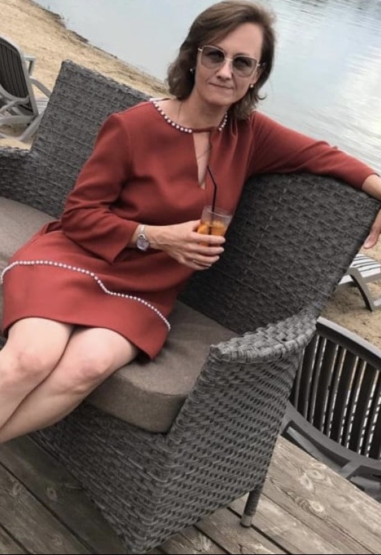 Natalya • 47 • Russie