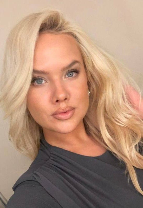 Lyuba • 40 • Україна