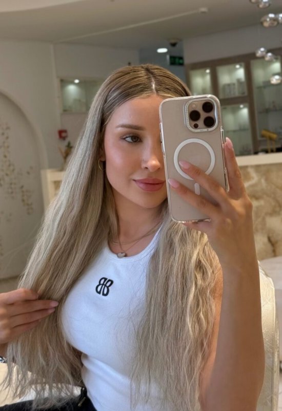 Melissa • 29 • Turquie