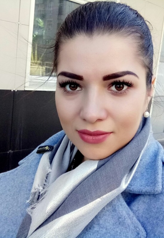 Marina • 40 • Germany