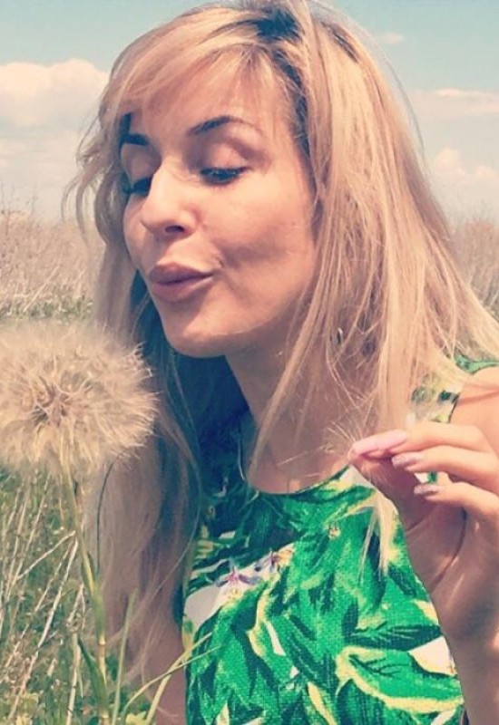 Tanita • 47 • Ukraine