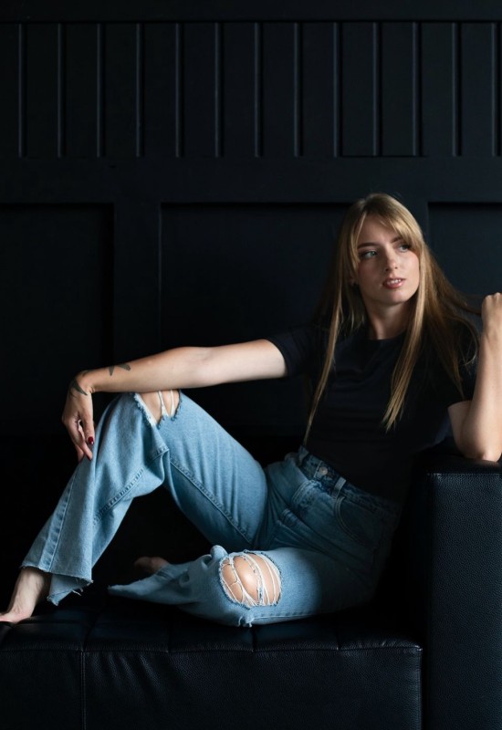 Karinka • 28 • Ukraine 🇺🇦