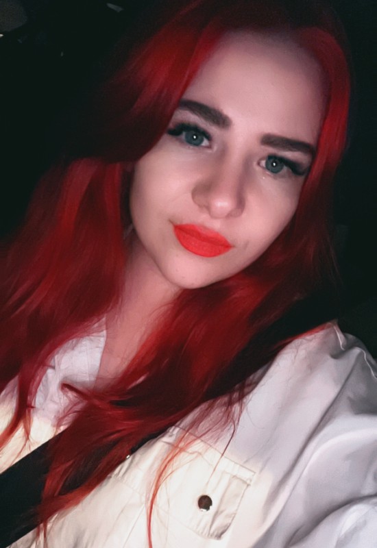 Katerina • 27 • Russie