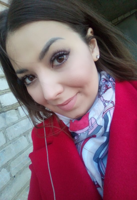 Yulia • 30 • Russie