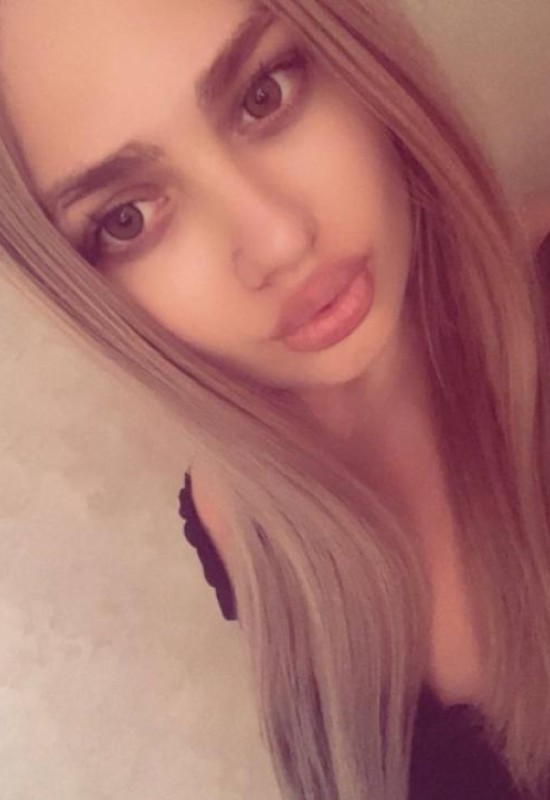 Daria • 28 • Україна