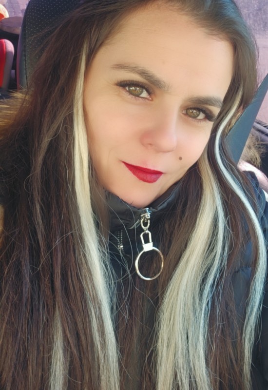 Natali • 38 • Russia