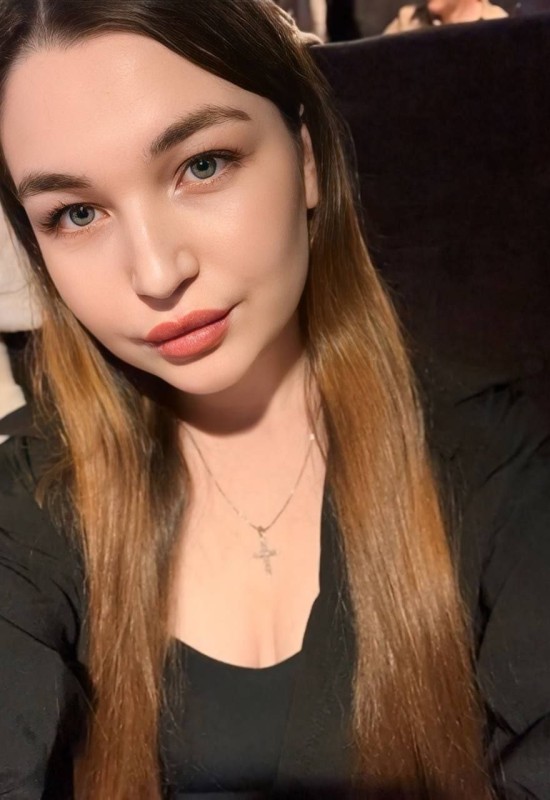 Katerina • 27 • Росія