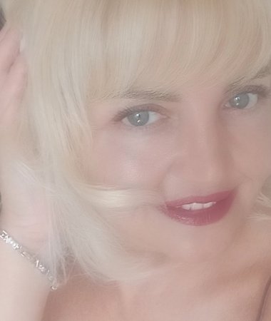 Tatiana, 49