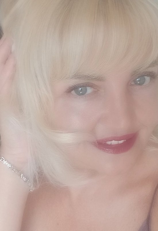 Tatiana • 49 • Biélorussie