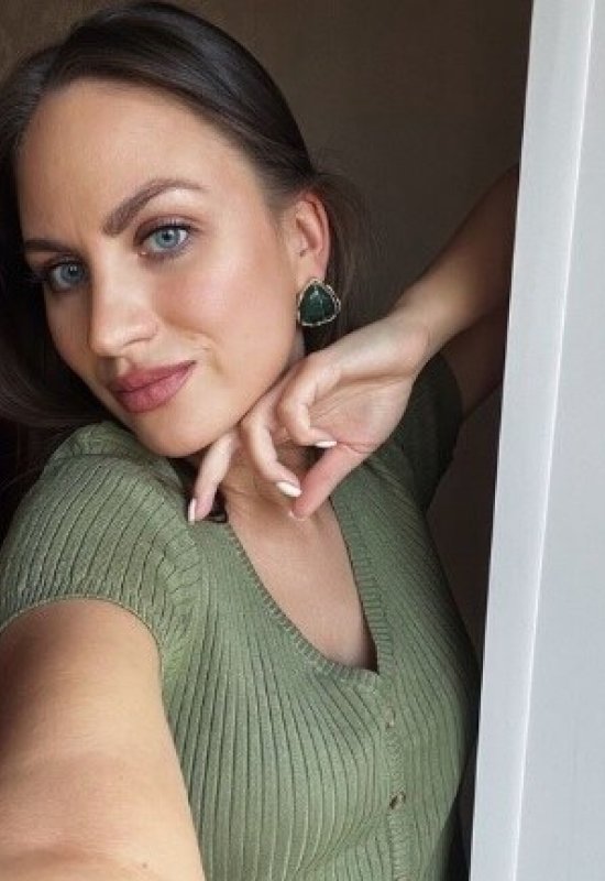 Veronicka • 41 • Russia