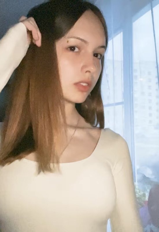 Oxana • 16 • Russia