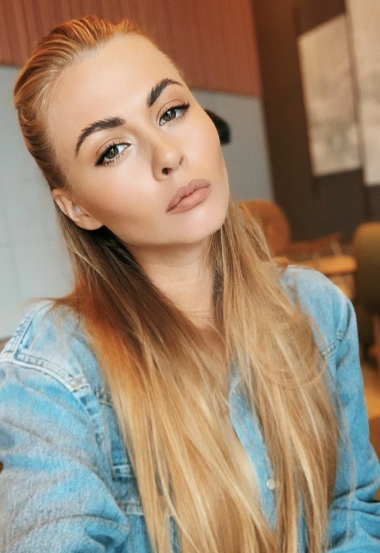 Tereinka • 32 • Ukraine