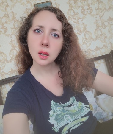 Oxana, 36