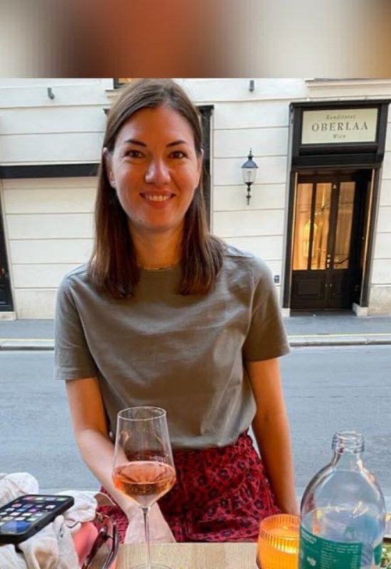 Victoria • 38 • France