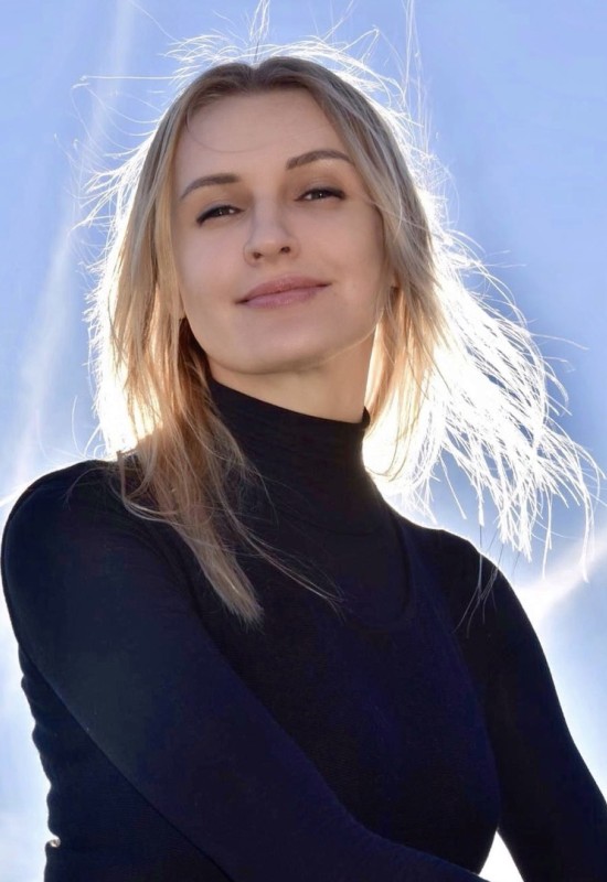 Mari • 38 • France