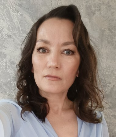 Alya, 50