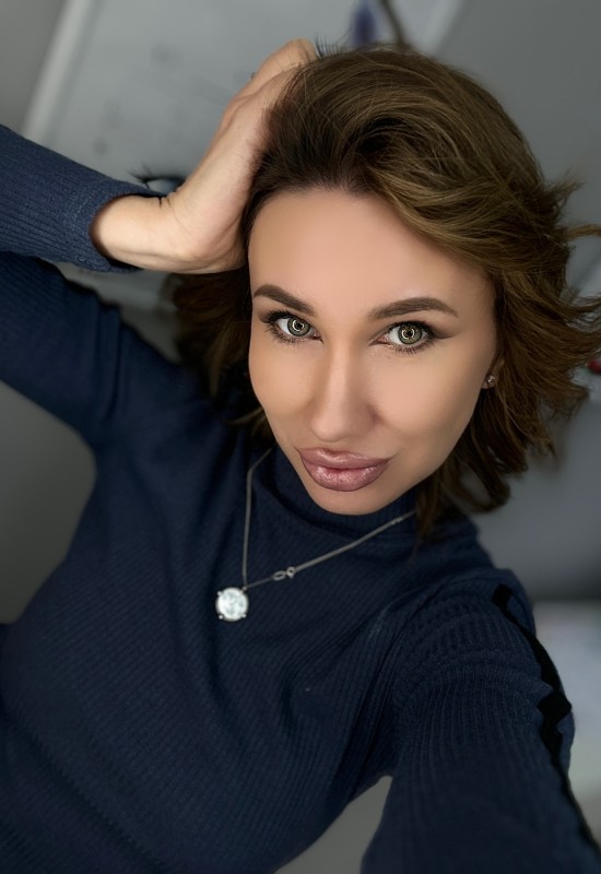 Алиса  • 38 • Russia