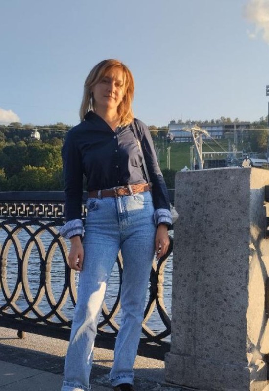 Alina • 38 • Росія