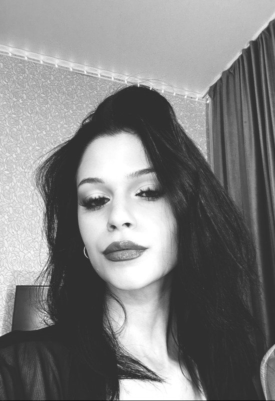 Valeria • 22 • Russia