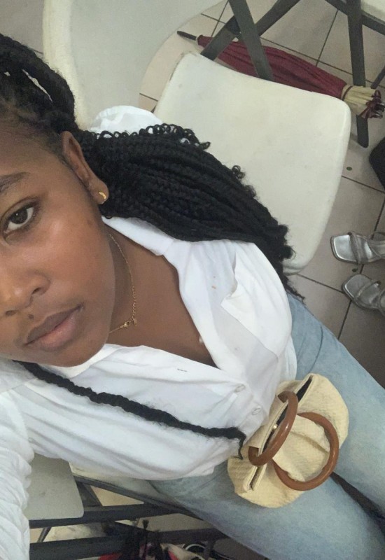 Dhaliah • 22 • Madagascar