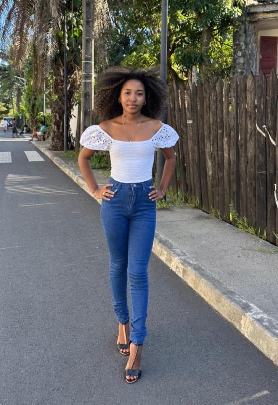 Laureine • 23 • Madagascar