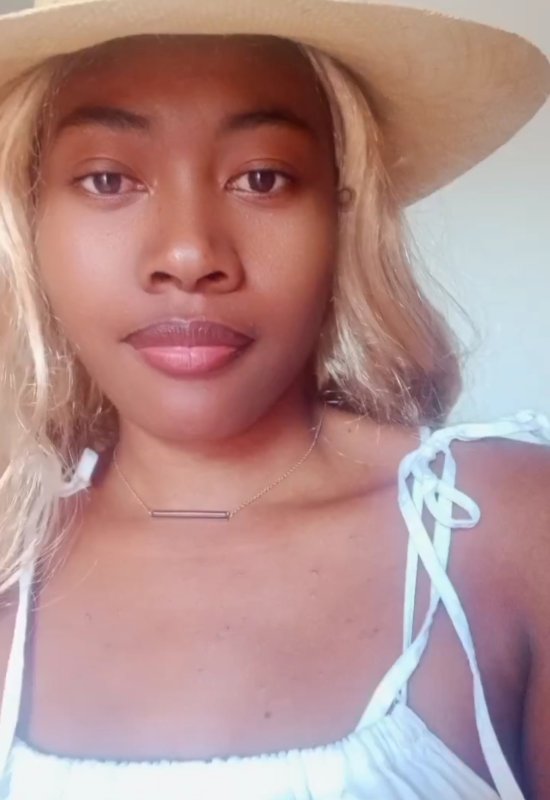 Marie sylvie  • 24 • Madagascar