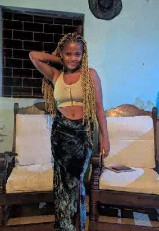 Nancy • 21 • Madagascar